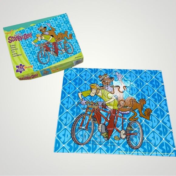 CN SCOOBY-DOO  24 Piece Puzzle by Pressman Ages 3 - 7 EUC!! - Picture 2 of 4